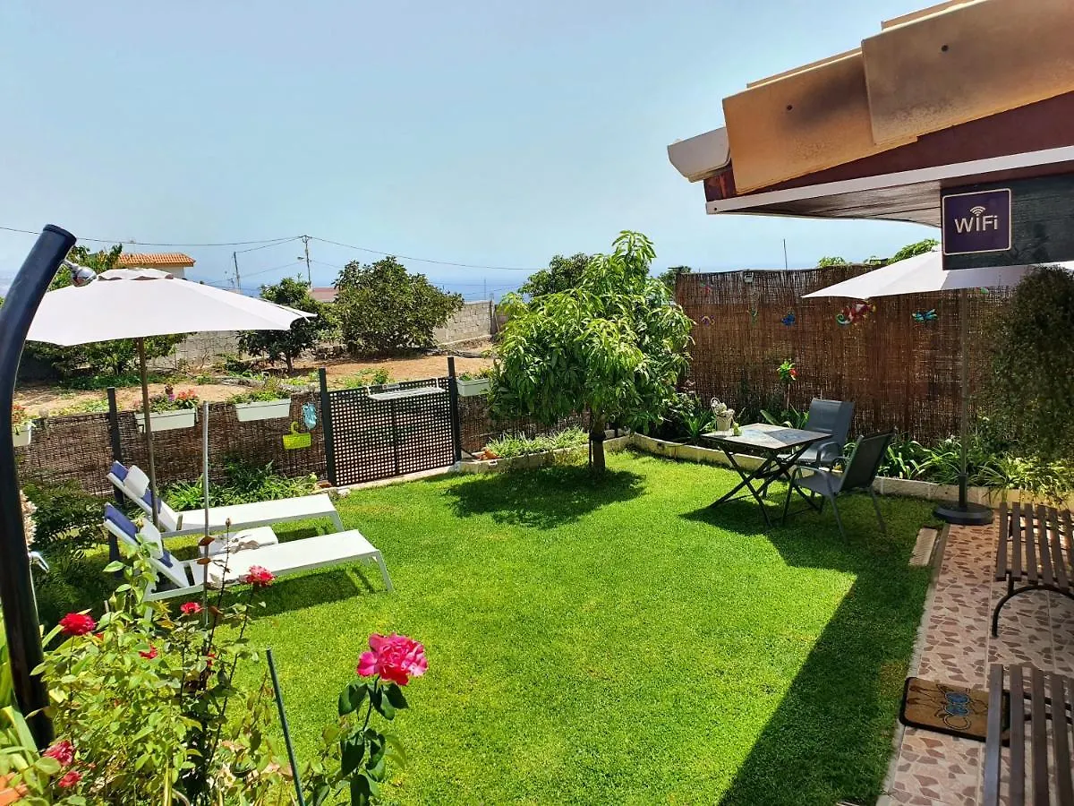 Country house Casa Rural Eneida La Hidalga Spain