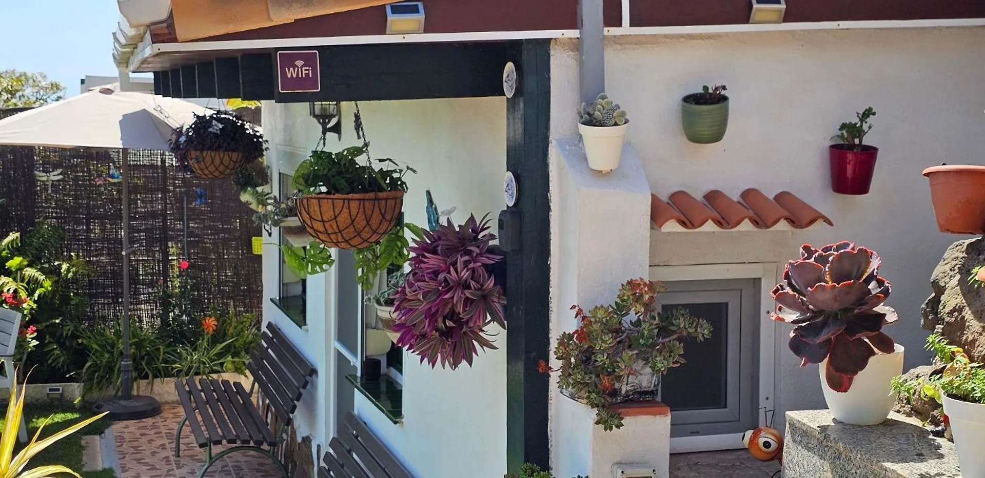 Casa Rural Eneida La Hidalga 0*,